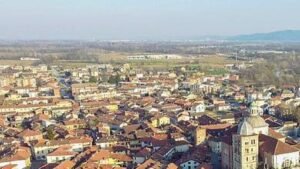 Nei paesi del Canavese dove gli affitti brevi non si sono mai diffusi