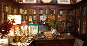 Antica Libreria Cascianelli: una camera delle meraviglie nel cuore di Roma da 180 anni