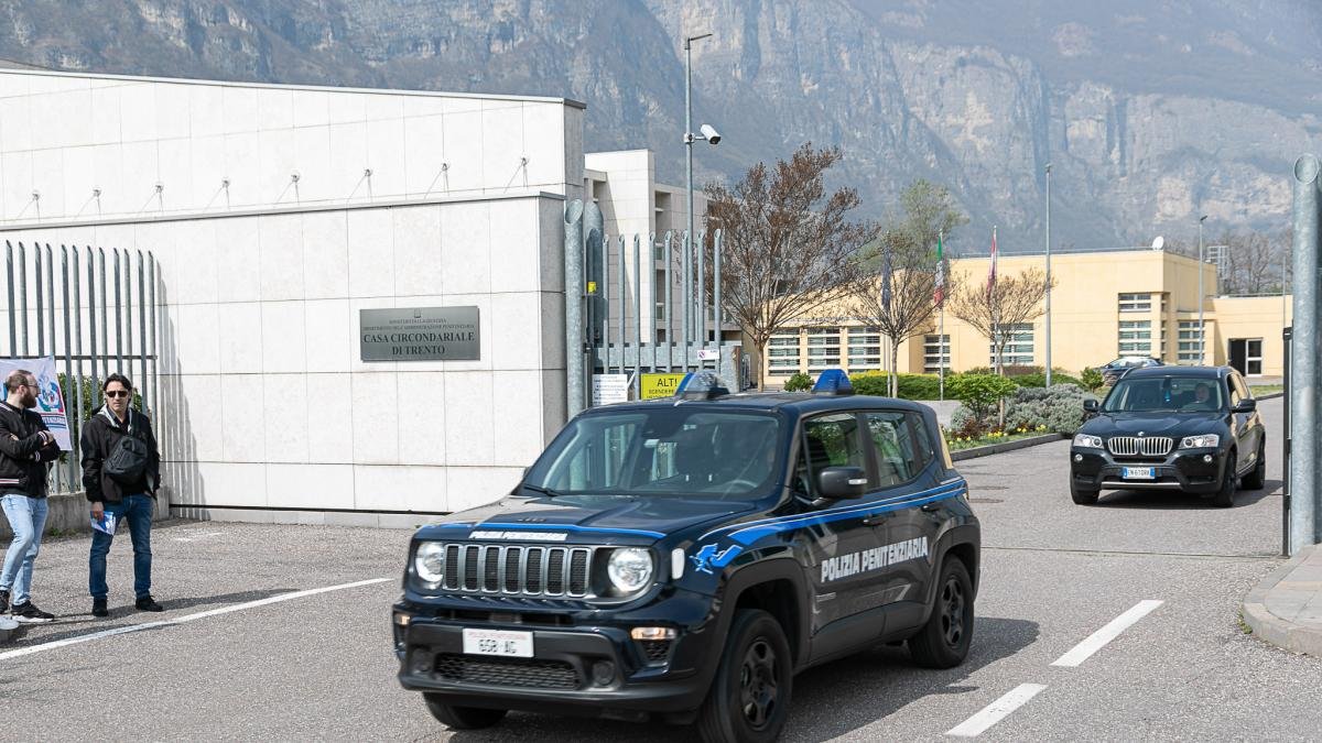 Evade dal carcere e viene rintracciato dopo poche ore: sfuma la fuga di un affiliato alla mafia barese.