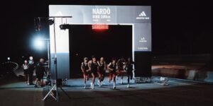 In Puglia si è stabilito il record mondiale sulla 100 km: corsa (non regolare) sotto le 6 ore.