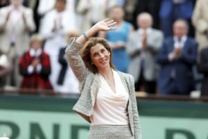 Monica Seles ha la miastenia grave: sintomi e cura della malattia