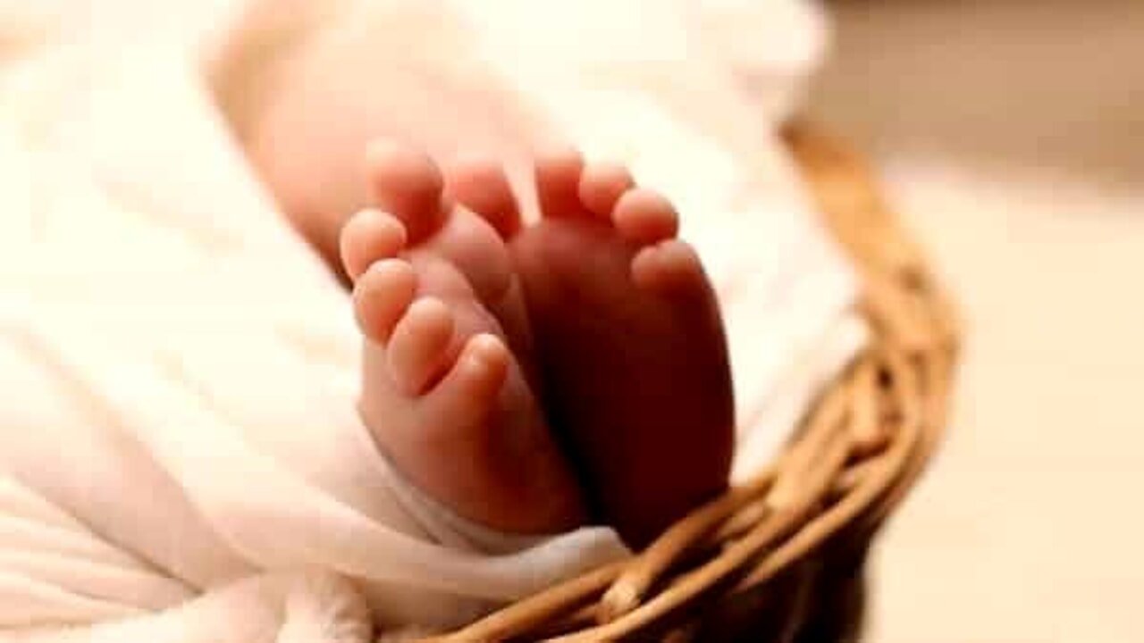 Neonato morto in vacanza in Puglia, oggi si tiene l'ultimo saluto a Michael