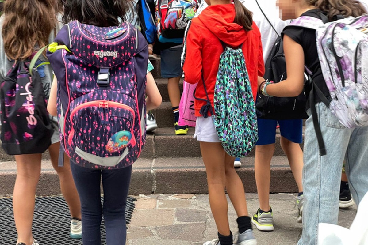 Quando inizia la scuola? Ponti e feste: il calendario regione per regione