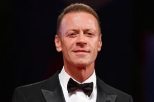 Rocco Siffredi: "Sarò anche bigotto, ma dico no alle maestre su OnlyFans"