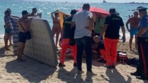 Salento: 5 bagnanti morti in 24 ore. Si ipotizza che il caldo estremo supererà i 40 gradi nei prossimi giorni.