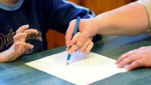 Scuola in Puglia: oltre 10mila posti in deroga per il sostegno danneggiano l'efficacia dell'inclusione.