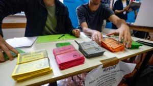Sei Regioni verso il voto, Conte fissa i paletti in Puglia