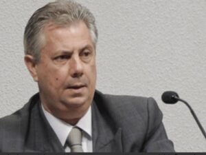 Truffa ai danni di figli in Brasile: avvocato Edson Ribeiro denuncia il sindaco di Pedras Grandes