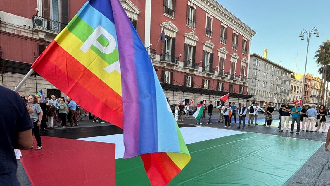 Bari in piazza 'Per Gaza', 'con Palestina per la libertà'
