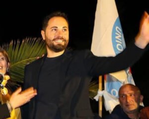 Centrodestra in Puglia, cresce la frustrazione: “Scelte imposte dall’alto? I segretari regionali si dimettano”