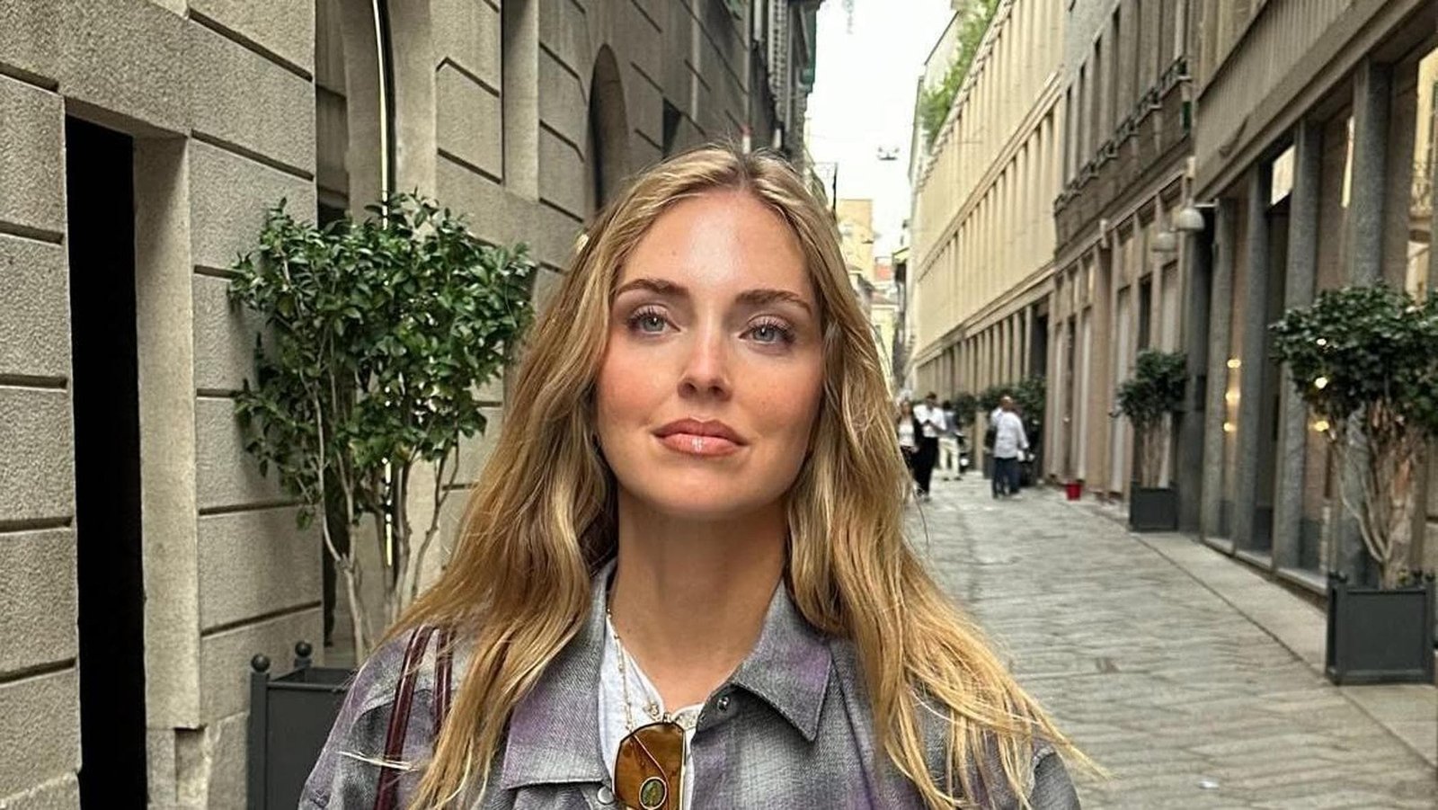 Chiara Ferragni e il “Pandoro gate”: inizia il processo per la finta beneficenza, ma lei non sarà presente.