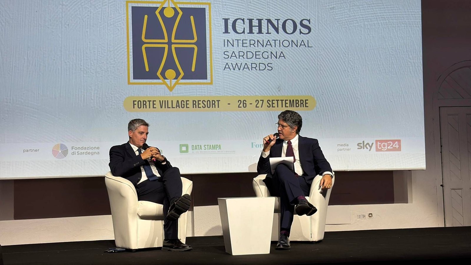 Informazione, l'allarme di Barachini: "Dai social all'IA, ecco cosa rischiamo"