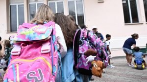 Ritorno a scuola: costo medio di 812,50 euro a studente, +3,6%