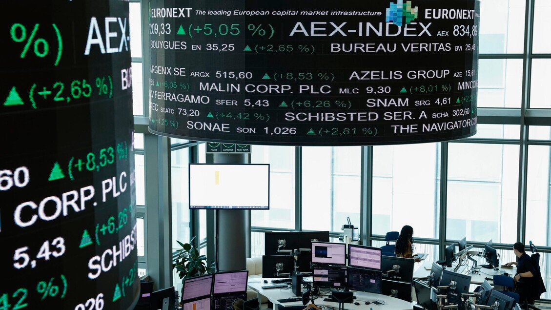 Borsa: l'Europa positiva attende Wall Street, Milano +0,4%