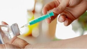 Campagna vaccinale antinfluenzale: obiettivo immunizzare il 75% delle persone fragili