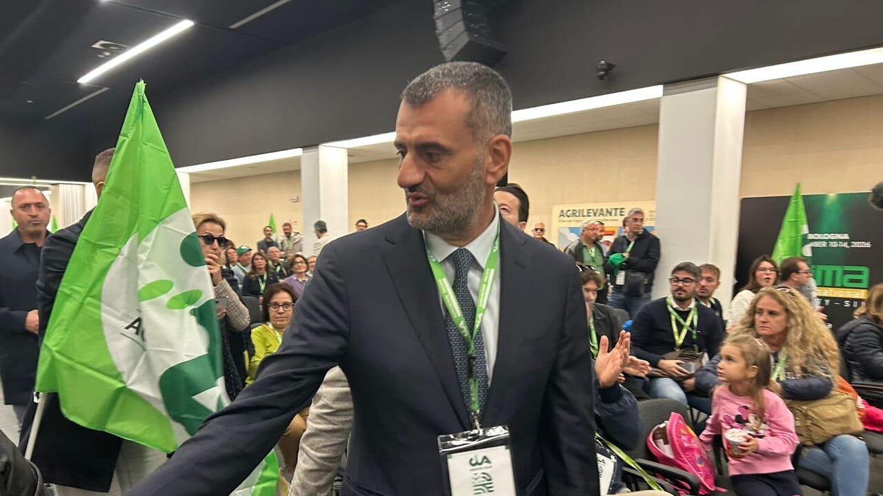 Decaro incontra gli agricoltori e presenta le dieci priorità della Cia Puglia