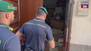 Palermo: sequestrati 11,5 milioni di prodotti da fumo, 12 denunce effettuate
