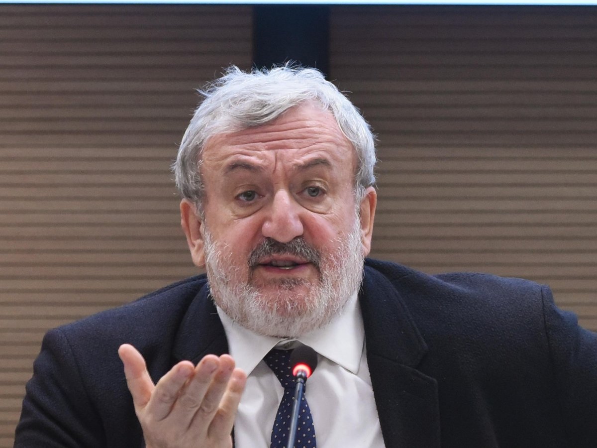 Riforma della giustizia, Emiliano critica l'Anm: «Rappresenta i magistrati, non può contrapporsi al Governo»