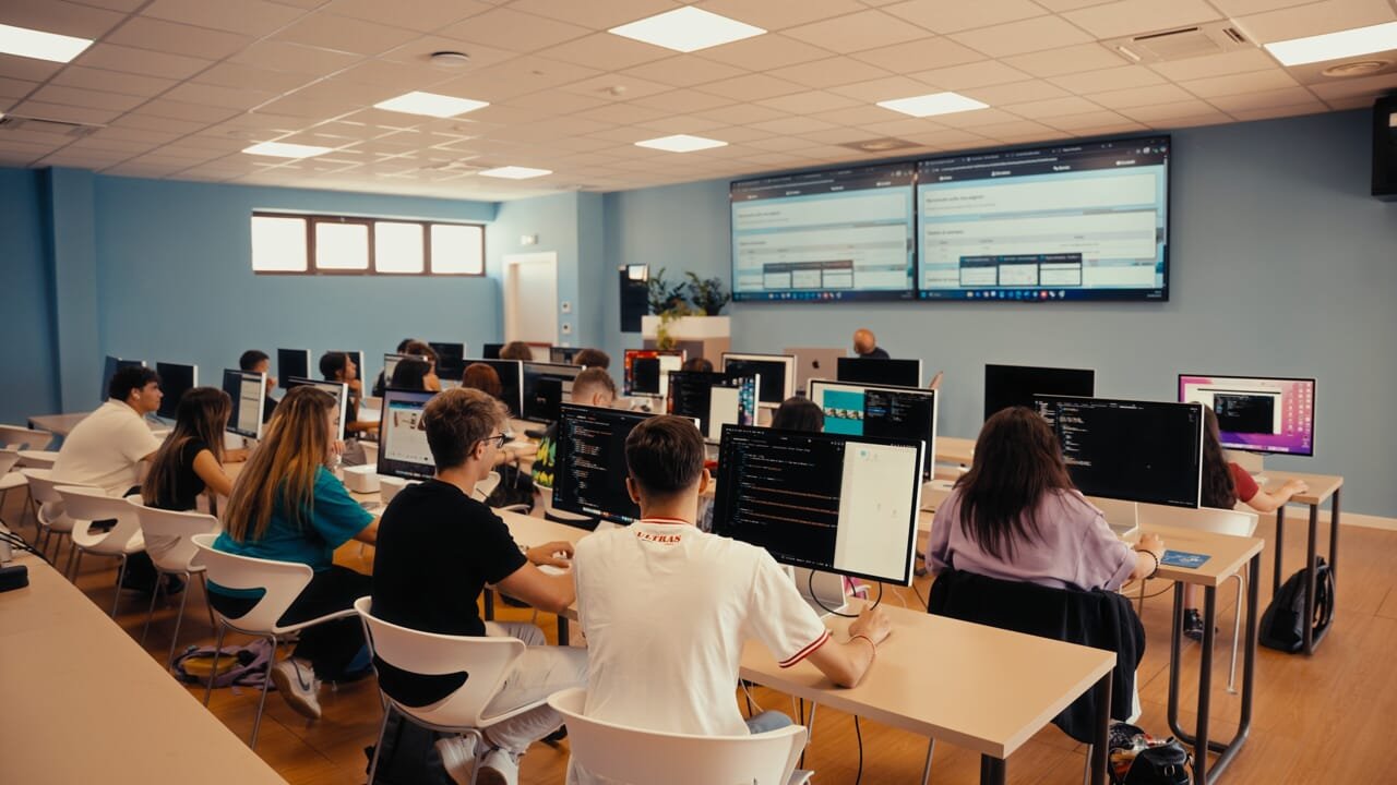 Talenti digitali cercasi: nuove opportunità in Puglia