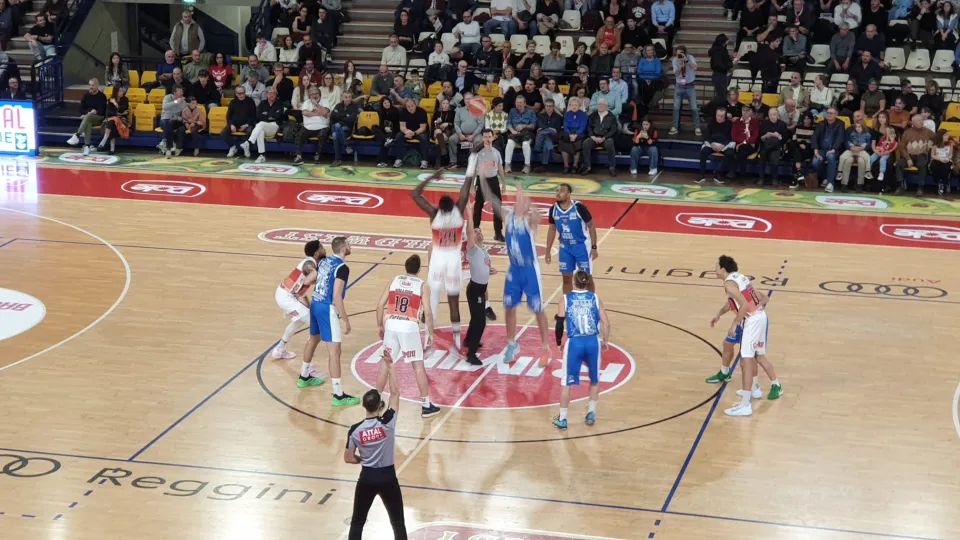 Dole Basket Rimini batte Crifo Wines Ruvo di Puglia 84-58