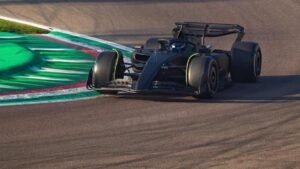 Imola, una Ferrari tutta nera: Perez al volante per i test Cadillac e l'accordo con Maranello.