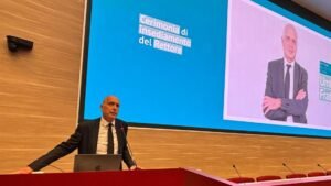 Insediato il nuovo rettore del PoliBa: Fratino 'costruiamo crescita'