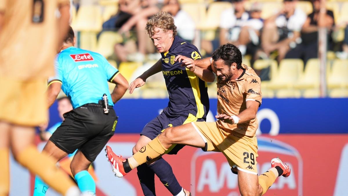 Lo Spezia e i troppi cartellini rossi: è la squadra più "cattiva" d’Italia per distacco.