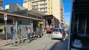 Monopoli, iniziano le riprese dello spot di Poste Italiane che sarà trasmesso a livello nazionale. Primi ciak nell'arco del Castello.