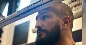 Morello combatte l'ignoranza a pugni