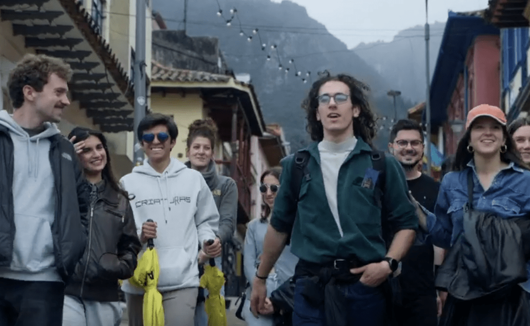 "Playing Memories": il viaggio creativo dei giovani artisti tra memoria e futuro su RaiPlay