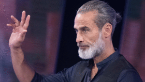 Raz Degan racconta le sue 48 ore di digiuno: «Serve per la mente, l'anima e il corpo». L'attore israeliano vive in un trullo in Puglia.