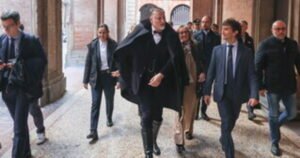 Si dimette il portavoce di Giuli: comunicati a favore di Cirielli sul sito del ministero.