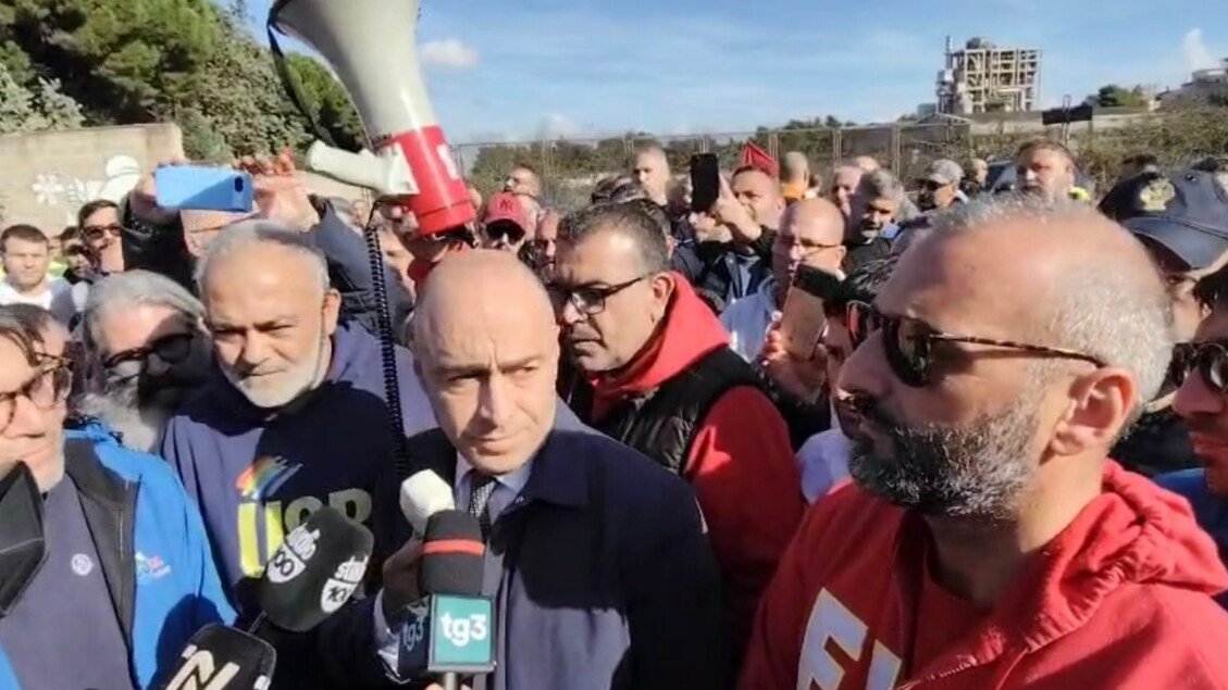 Sindaco di Taranto: "Ho scritto a Meloni sulla verità riguardo all'ex Ilva"