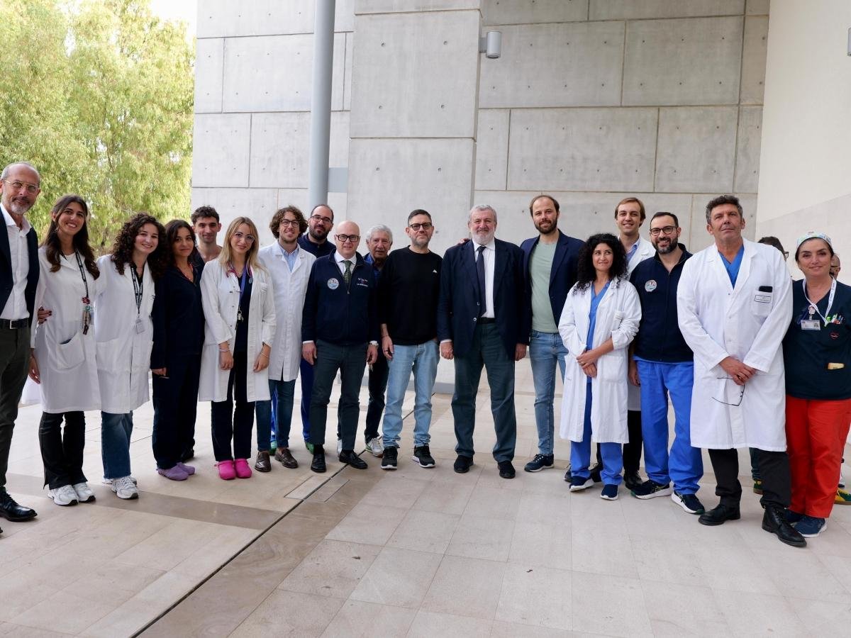 Trapianti di cuore: il Policlinico di Bari è il primo in Europa, superando Parigi grazie a impegno e competenza.