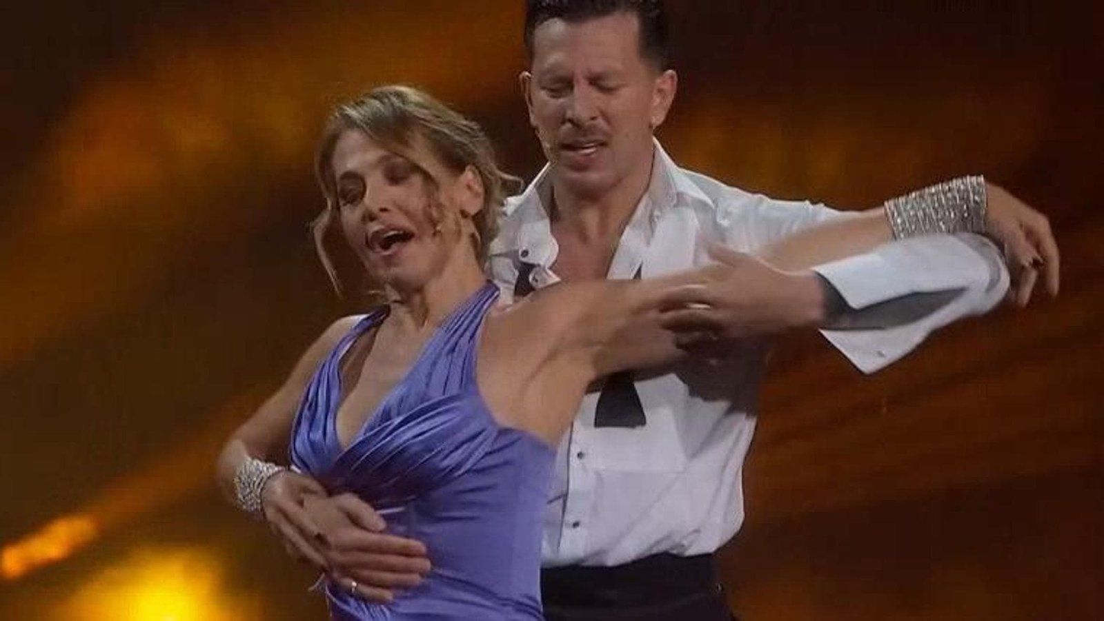 Ballando con le stelle: scintille in giuria e verdetti della semifinale verso la finale