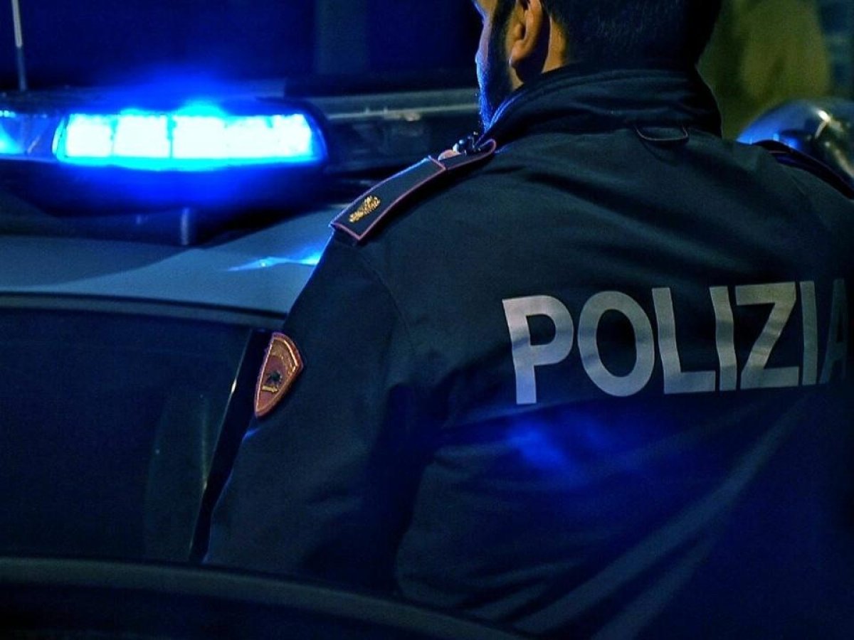 Bari: un 61enne arrestato dopo aver aggredito medici e una guardia giurata per la lunga attesa della visita della madre.