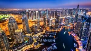 Dubai: sempre più italiani acquistano case per investire, attratti da vantaggi fiscali e pagamenti dilazionati.