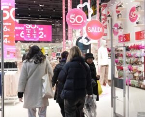 Inizio dei saldi invernali 2026: calendario regionale