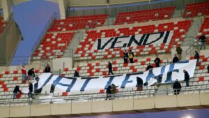 Luigi De Laurentiis: "Due realtà straniere interessate al Bari. Tifosi assenti? Autolesionisti"