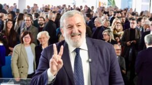Michele Emiliano: "Ho fatto il mio dovere, Puglia motore del Sud"