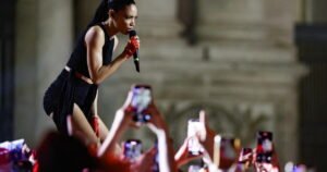 Roma celebra la sua identità e mantiene il primato nella musica italiana.