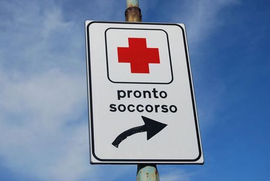 Sanità in Puglia: Perrini (FdI) propone di rafforzare il territorio per ridurre la pressione sui pronto soccorso