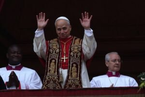 Ucraina, Gaza, la pace e l’indifferenza: le parole di Leone XIV durante la messa di Natale e Urbi et Orbi