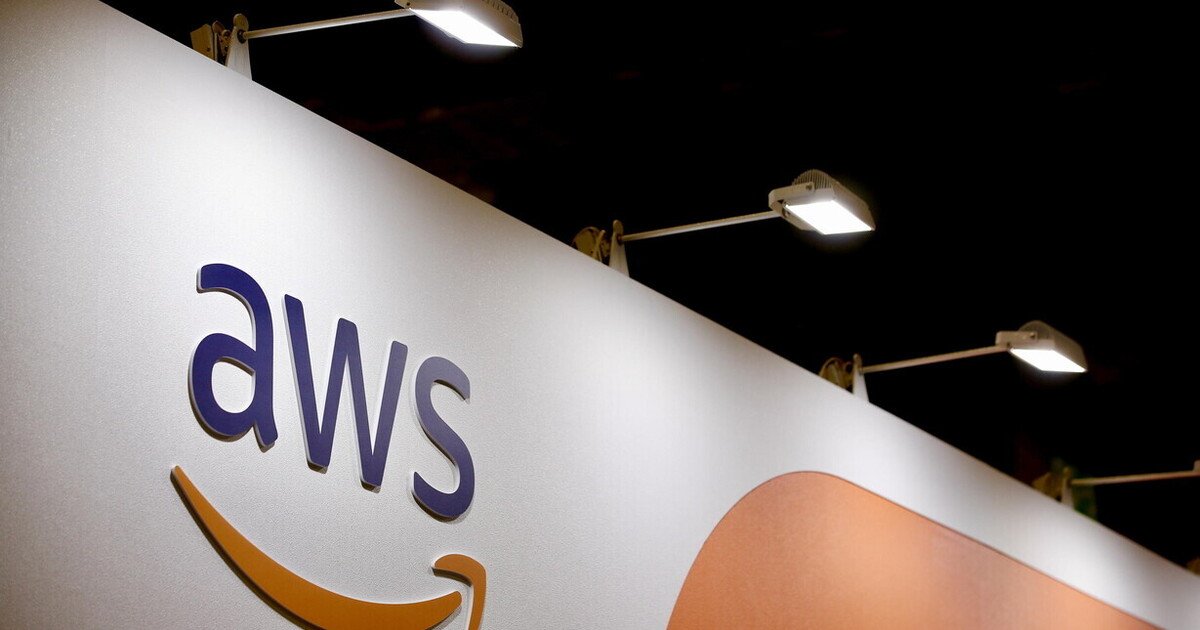 Amazon lancia il cloud europeo, ma restano dubbi sulla sovranità dei dati.