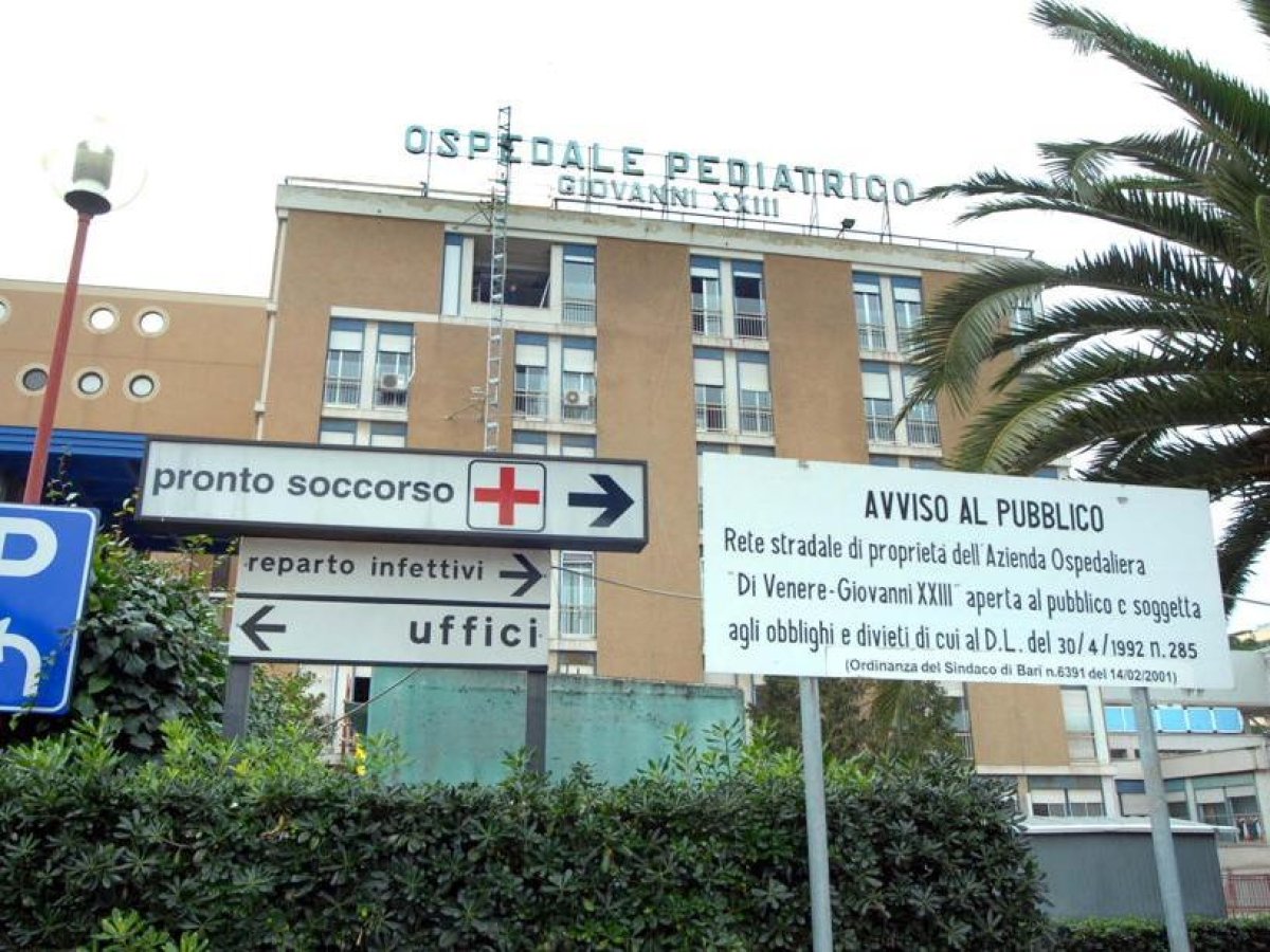 Bari, muore a 11 anni per una grave malattia: i genitori donano gli organi all'ospedale. Medici e infermieri: «Era uno di noi»