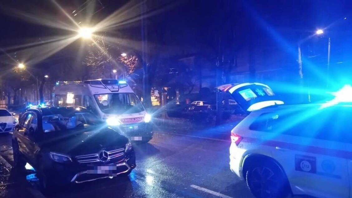 Botti di Capodanno: 57 feriti tra Napoli e provincia, a Milano decine di interventi del 118 senza casi gravi.