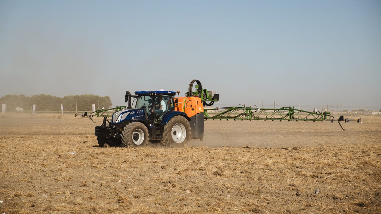 Caos nel rifornimento di carburante agricolo in Puglia: "Così si impedisce alle imprese di lavorare"