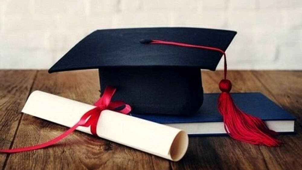 Completata la tesi di laurea nonostante la malattia, ma per svolgere un tirocinio sono necessarie competenze