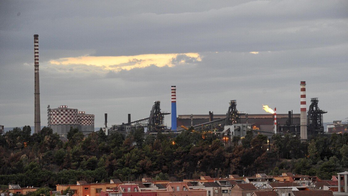Ex Ilva, sequestro del convertitore dopo la morte dell'operaio