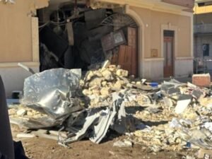 In Puglia continua la guerra dei bancomat: ennesimo assalto con esplosioni di due bombe a Rocchetta Sant'Antonio e chiodi sulla strada per la fuga.